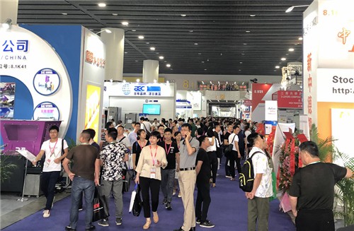 展會(huì )第二天999.jpg 展會(huì )第二天999.jpg